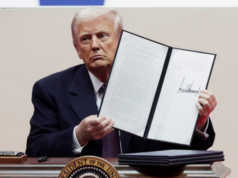 (VIDEO) Estados Unidos endurece control: residencia es para vivir allá, no de visita