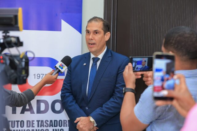 Presidente ITADO ofrece declaraciones a la prensa 51 Asamblea Ordinaria