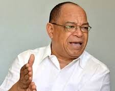 Sindicato Nacional de Músicos (Sidalmusa) hará reconocimiento a connotado promotor artistico Chino Méndez por sus aportes a la música