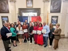 Alcaldía de Paterson reconoce labor periodística con agasajo