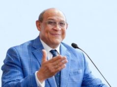 Periodista Cristal Acevedo pone formal denuncia por violencia contra su expareja, el ministro Rafael Santos Badía