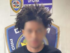 Agentes de la Subdirecciõn Adjunta de Investigaciones (Dicrim), SDE, desmantela banda de atracadores que operaba en SDE