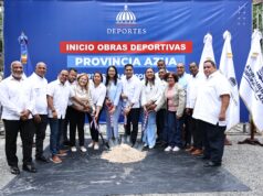 Ministro Kelvin Cruz anuncia construcción de cinco techados en Azua con inversión de RD$156 millones