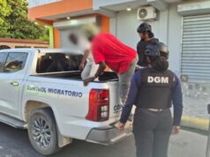 Ministerio Público y DGM arrestan inspector migratorio que exigió soborno de RD$`100 mil a mujer