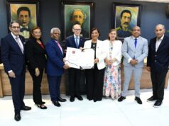 Ayuntamiento de La Vega declara Hijo Meritísimo al historiador Frank Moya Pons