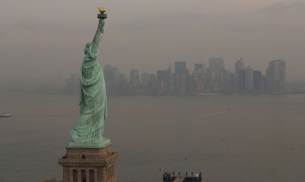 Calidad del aire alcanza niveles peligrosos en NYC