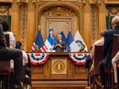 Presidente Luis Abinader se reúne con la diáspora dominicana en Brooklyn; declaran “Día del Orgullo Dominicano»