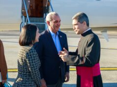 Abinader llega a Roma para reunirse con el papa León XIV y participar en la asamblea de la FAO